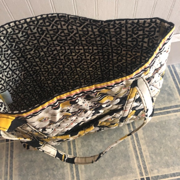 Vera Bradley Tote - Picture 2 of 2